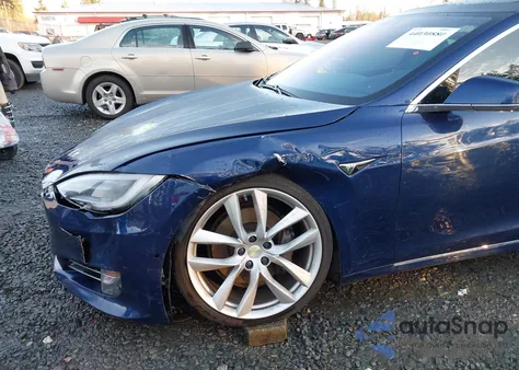 2017 Tesla Model S 100D/60D/75D/90D/P100D z USA, uszkodzony, nr VIN 5YJSA1E2XHF188691